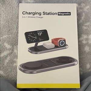 3-in-1 Magnetic Wireless Charger - White